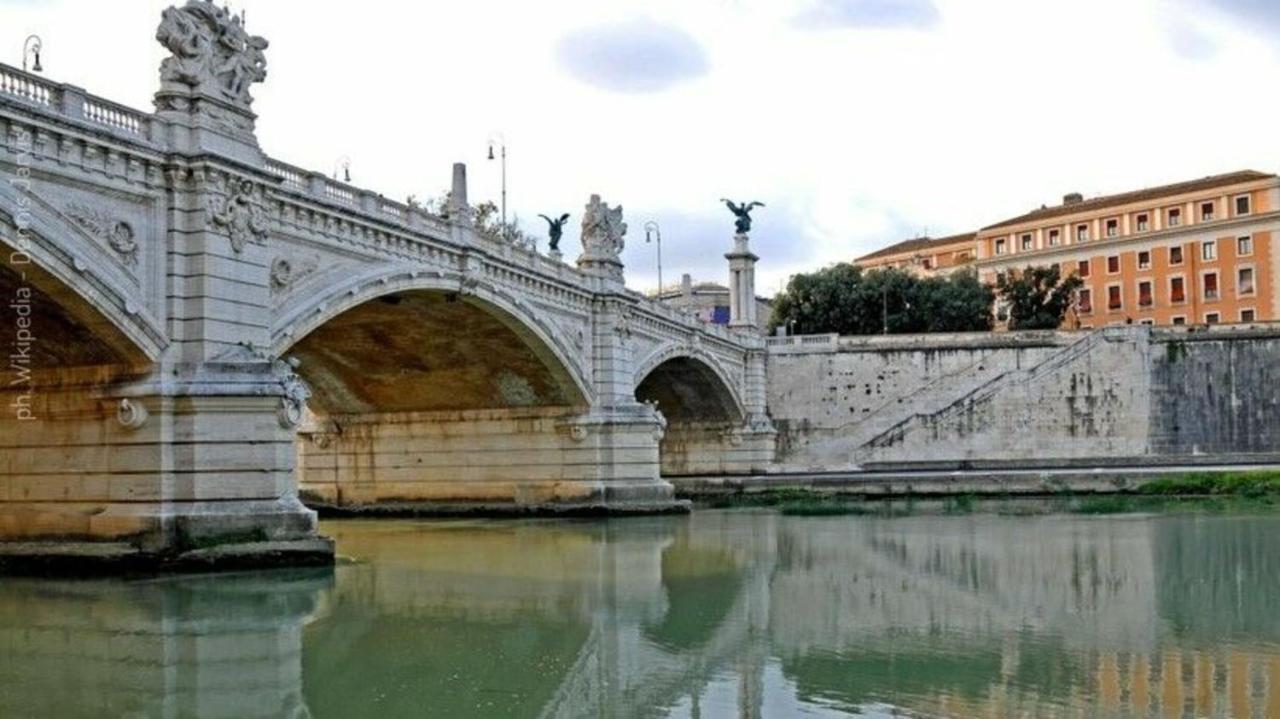 Vittorio Emanuele By Halldis Rome Buitenkant foto